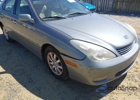 2002 Lexus Es 300 из США, поврежденный, VIN JTHBF30G520016900